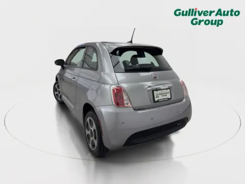 More photos of 2019 Fiat 500e Battery Electric at Gulliver Auto Group, TX