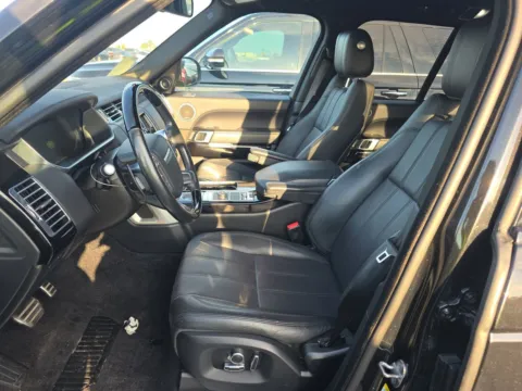 More photos of 2016 Land Rover Range Rover 5.0L V8 Supercharged at Gulliver Auto Group, TX