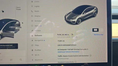 More photos of 2021 Tesla Model 3 Standard Range Plus at Gulliver Auto Group, TX