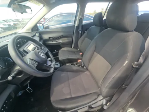 More photos of 2024 Nissan Kicks S at Gulliver Auto Group, TX