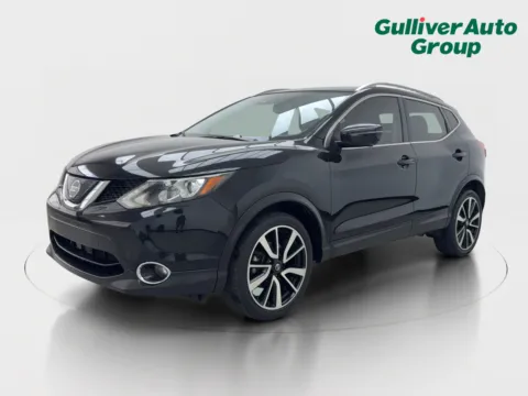 Photos of 2019 Nissan Rogue Sport SL for sale in Plano, TX at Gulliver Auto Group