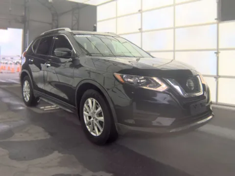 More photos of 2018 Nissan Rogue SV at Gulliver Auto Group, TX