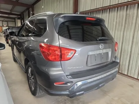 Another view of 2019 Nissan Pathfinder SL for sale in Plano, TX at Gulliver Auto Group