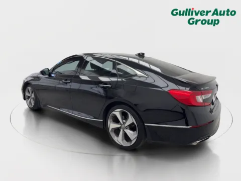 More photos of 2018 Honda Accord Touring 2.0T at Gulliver Auto Group, TX