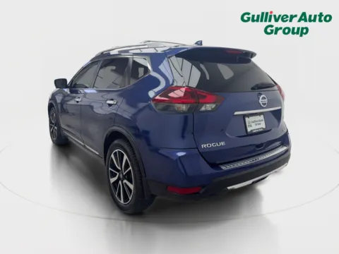 More photos of 2018 Nissan Rogue SL at Gulliver Auto Group, TX