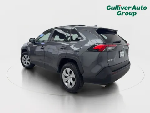 More photos of 2020 Toyota RAV4 LE at Gulliver Auto Group, TX