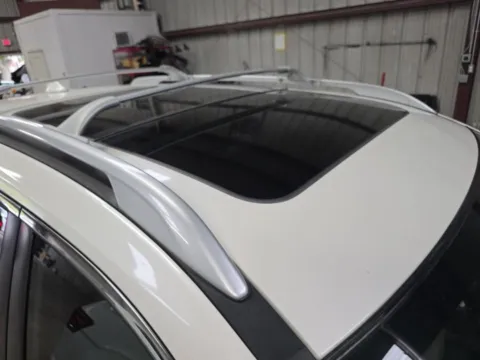 More photos of 2017 Nissan Rogue SL at Gulliver Auto Group, TX