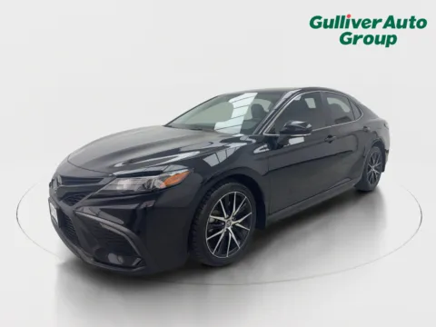 Photos of 2023 Toyota Camry SE for sale in Plano, TX at Gulliver Auto Group