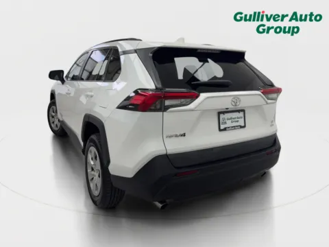 More photos of 2021 Toyota RAV4 LE at Gulliver Auto Group, TX