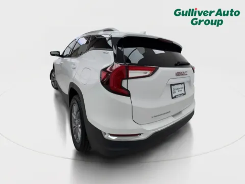 More photos of 2024 GMC Terrain SLT at Gulliver Auto Group, TX
