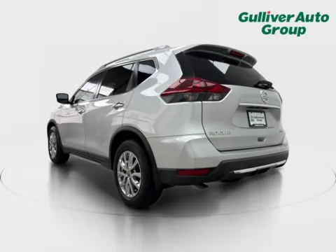 More photos of 2019 Nissan Rogue S at Gulliver Auto Group, TX