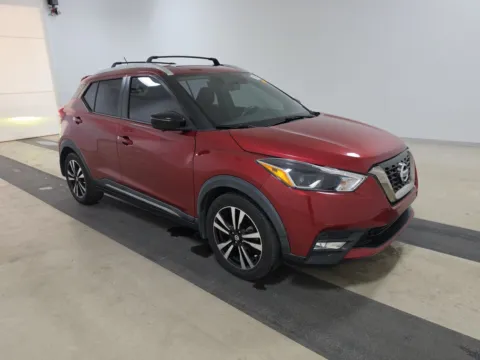 More photos of 2019 Nissan Kicks SR at Gulliver Auto Group, TX