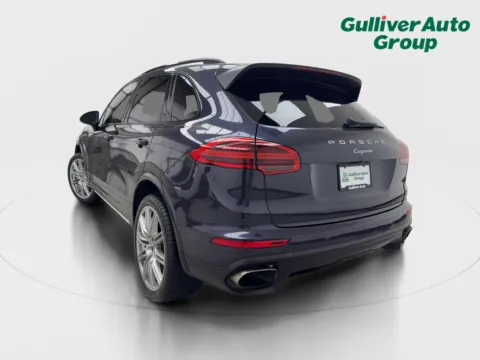 More photos of 2018 Porsche Cayenne Platinum Edition at Gulliver Auto Group, TX