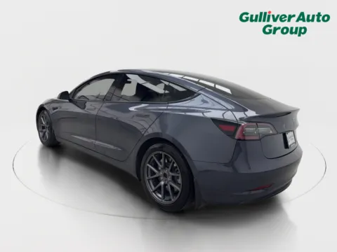 More photos of 2022 Tesla Model 3 Long Range at Gulliver Auto Group, TX