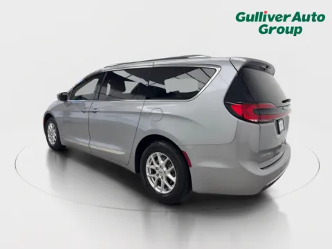 More photos of 2021 Chrysler Pacifica Touring L at Gulliver Auto Group, TX