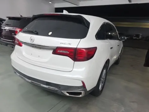 Another view of 2020 Acura MDX 3.5L for sale in Plano, TX at Gulliver Auto Group