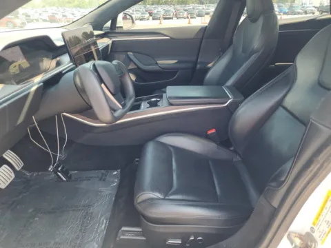 More photos of 2021 Tesla Model S Long Range at Gulliver Auto Group, TX