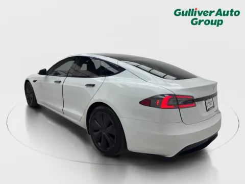 More photos of 2021 Tesla Model S Long Range at Gulliver Auto Group, TX