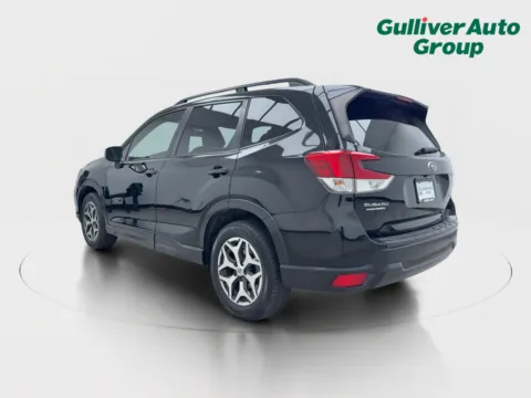 More photos of 2021 Subaru Forester Premium at Gulliver Auto Group, TX