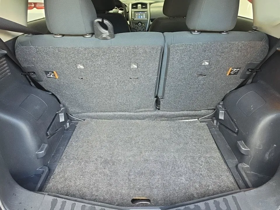 2019 Nissan Versa Note SV - Photo 6
