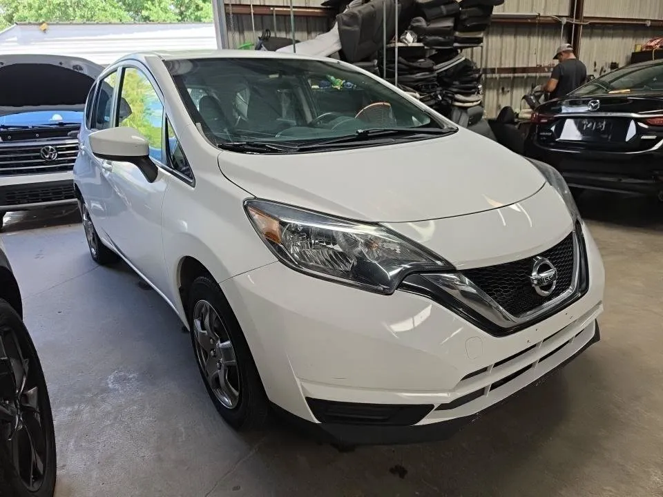 2019 Nissan Versa Note SV - Photo 3