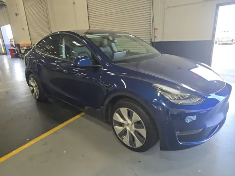 More photos of 2020 Tesla Model Y Long Range at Gulliver Auto Group, TX