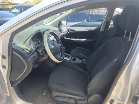 More photos of 2019 Nissan Sentra S at Gulliver Auto Group, TX