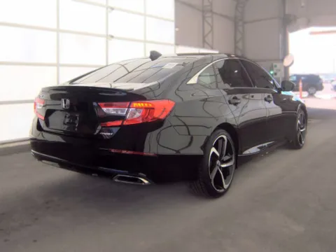 Photos of 2022 Honda Accord Sport for sale in Plano, TX at Gulliver Auto Group
