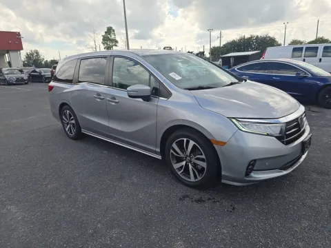 More photos of 2022 Honda Odyssey Touring at Gulliver Auto Group, TX