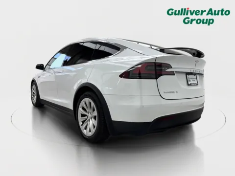 More photos of 2016 Tesla Model X 75D at Gulliver Auto Group, TX