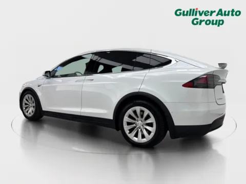 More photos of 2016 Tesla Model X 75D at Gulliver Auto Group, TX