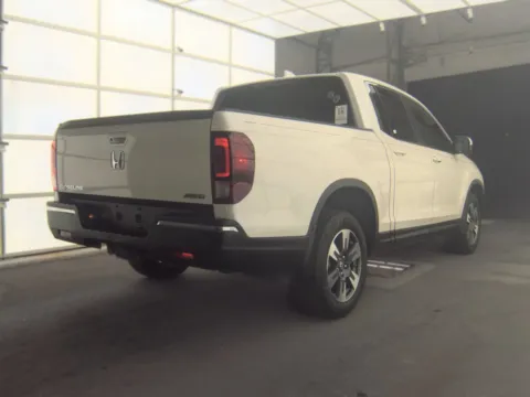 More photos of 2019 Honda Ridgeline RTL-T at Gulliver Auto Group, TX
