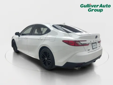 More photos of 2025 Toyota Camry SE at Gulliver Auto Group, TX