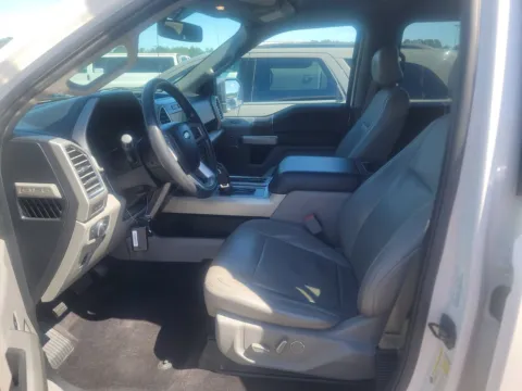 More photos of 2016 Ford F-150 Lariat at Gulliver Auto Group, TX