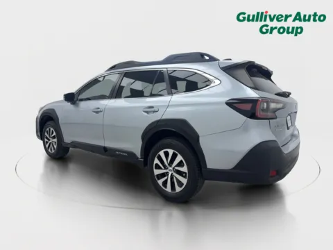More photos of 2024 Subaru Outback Premium at Gulliver Auto Group, TX