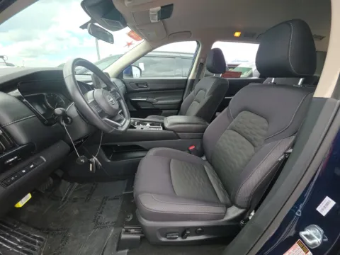 More photos of 2025 Nissan Pathfinder SV at Gulliver Auto Group, TX