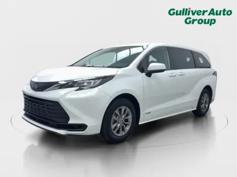 Photos of 2021 Toyota Sienna LE for sale in Plano, TX at Gulliver Auto Group