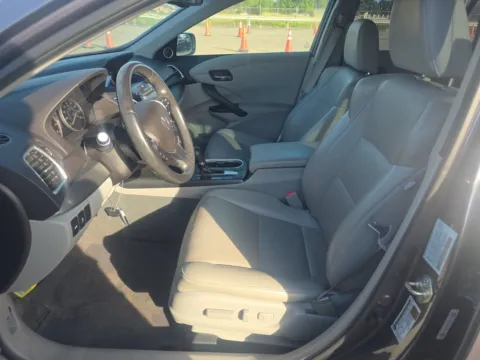 More photos of 2017 Acura RDX Technology Package at Gulliver Auto Group, TX