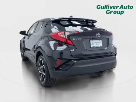 More photos of 2020 Toyota C-HR XLE at Gulliver Auto Group, TX