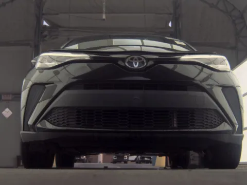 More photos of 2020 Toyota C-HR XLE at Gulliver Auto Group, TX
