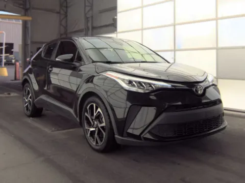 More photos of 2020 Toyota C-HR XLE at Gulliver Auto Group, TX