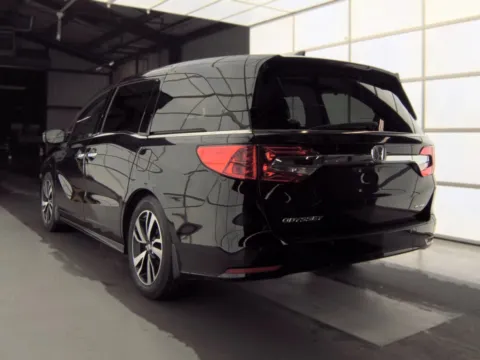 Photos of 2019 Honda Odyssey Elite for sale in Plano, TX at Gulliver Auto Group
