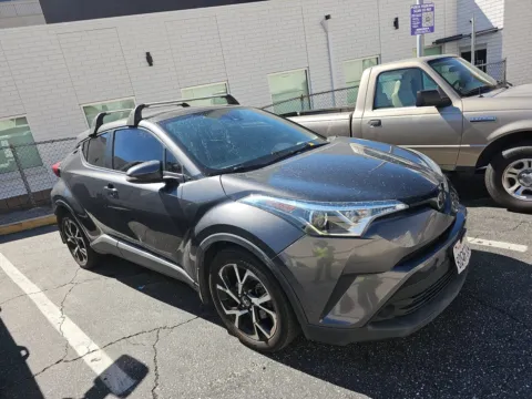 More photos of 2018 Toyota C-HR XLE at Gulliver Auto Group, TX
