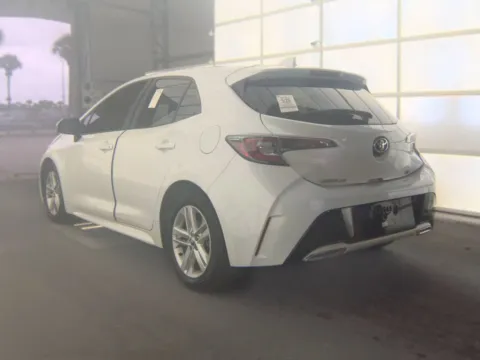 Photos of 2022 Toyota Corolla Hatchback SE for sale in Plano, TX at Gulliver Auto Group