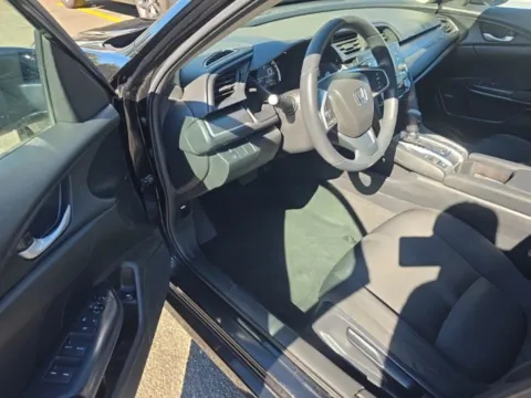 More photos of 2018 Honda Civic LX at Gulliver Auto Group, TX