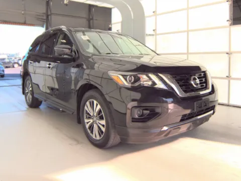More photos of 2020 Nissan Pathfinder S at Gulliver Auto Group, TX