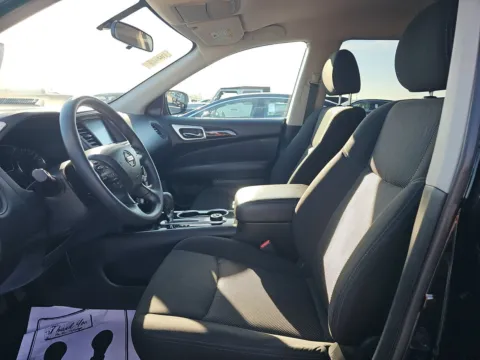 More photos of 2020 Nissan Pathfinder S at Gulliver Auto Group, TX