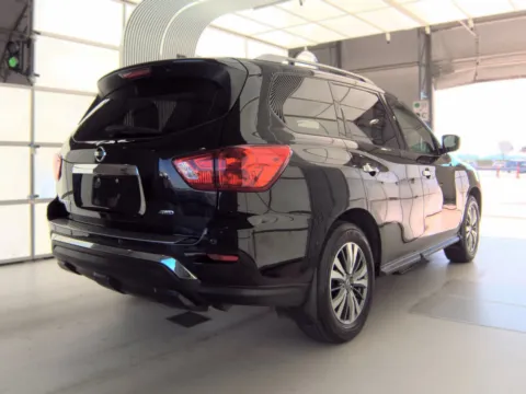 Another view of 2020 Nissan Pathfinder S for sale in Plano, TX at Gulliver Auto Group