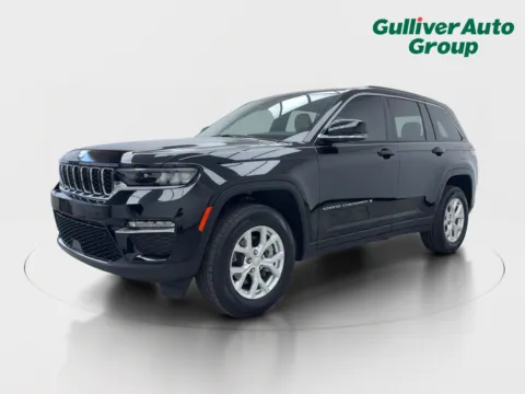 Photos of 2023 Jeep Grand Cherokee Limited for sale in Plano, TX at Gulliver Auto Group