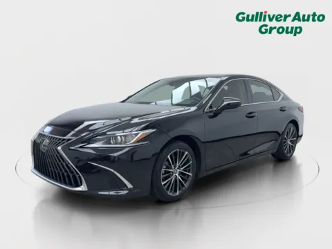Photos of 2022 Lexus ES 350 for sale in Plano, TX at Gulliver Auto Group